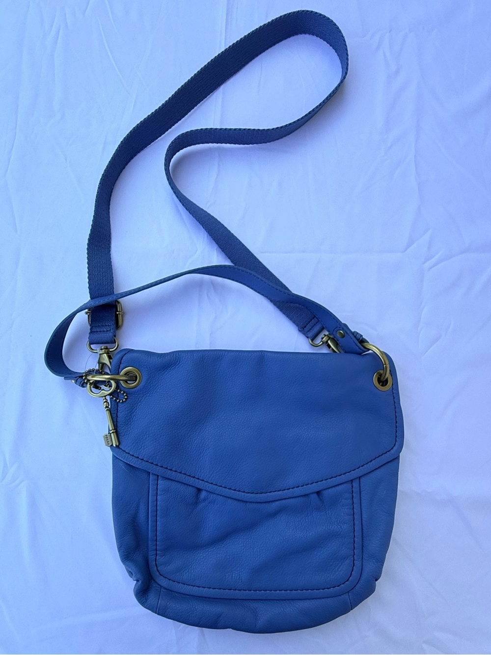 Fossil Blue Pebbled Leather Convertible Crossbody Shoulder Bag. New without tags